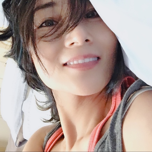 Meet your Posher, Alex - Picture 1 of 1